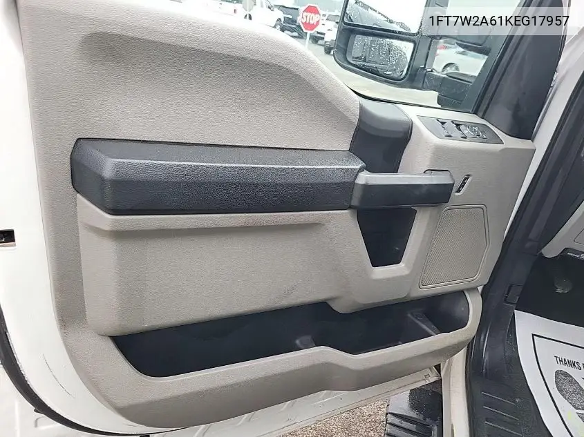 1FT7W2A61KEG17957 2019 Ford F-250 Xl