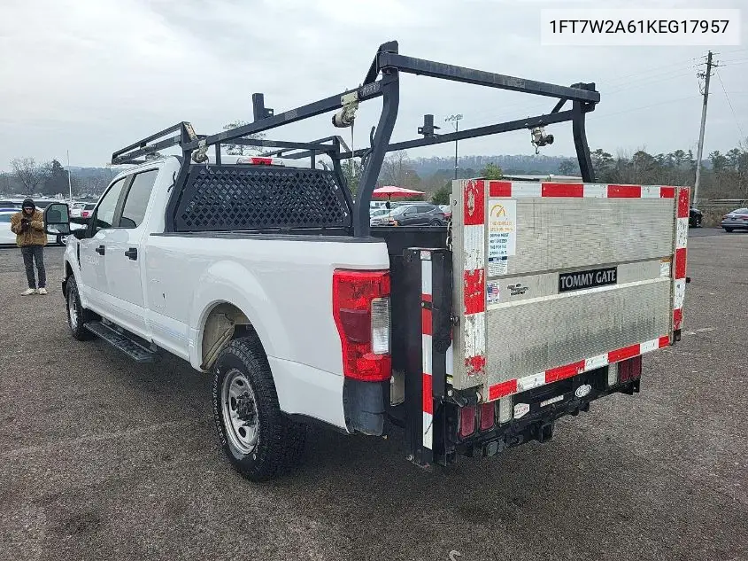 1FT7W2A61KEG17957 2019 Ford F-250 Xl