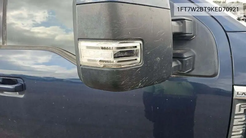 1FT7W2BT9KED70921 2019 Ford F-250 Lariat
