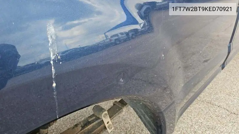 1FT7W2BT9KED70921 2019 Ford F-250 Lariat