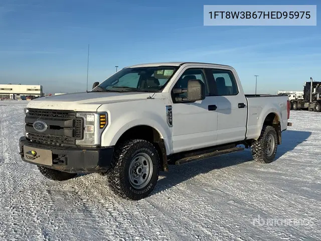 1FT8W3B67HED95975 2017 Ford F-350 2017 Ford F-350 Xl 4X4 Crew Cab Pickup
