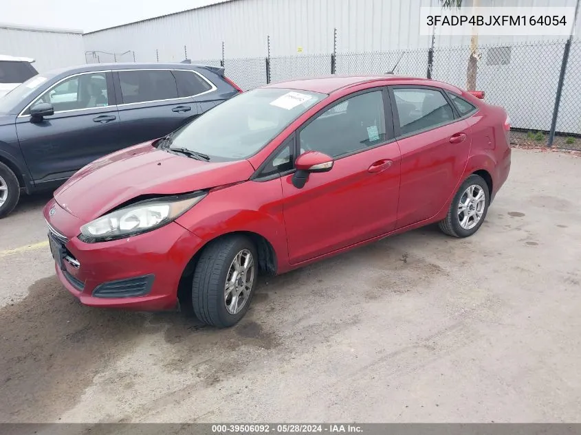 3FADP4BJXFM164054 2015 Ford Fiesta Se