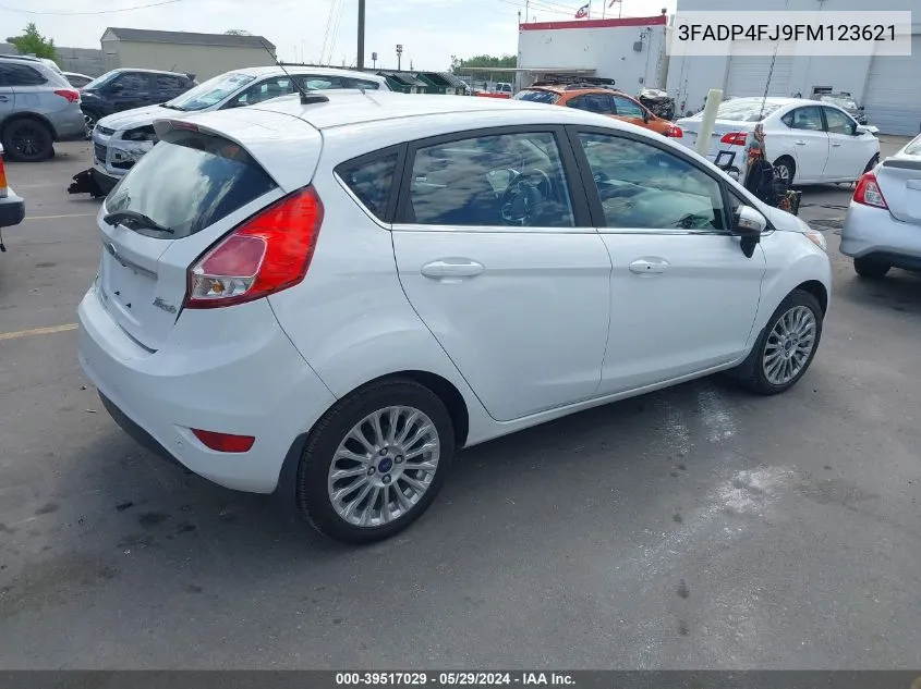 3FADP4FJ9FM123621 2015 Ford Fiesta Titanium