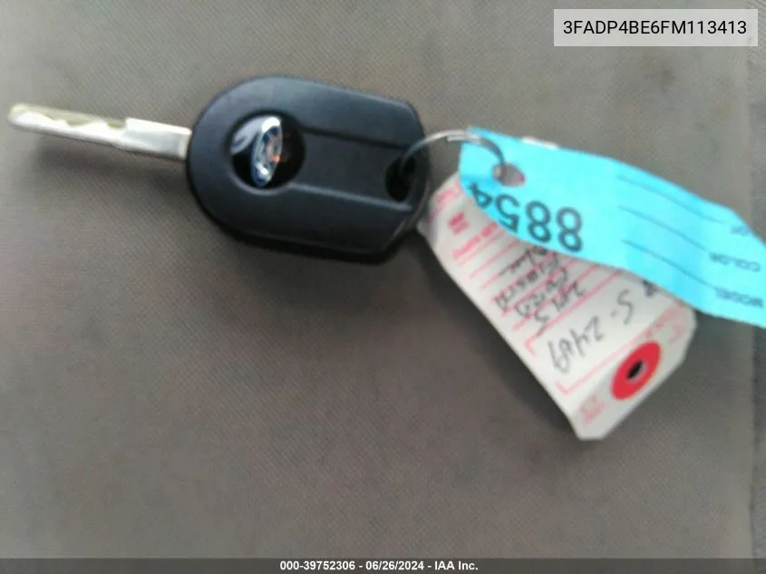 3FADP4BE6FM113413 2015 Ford Fiesta Se