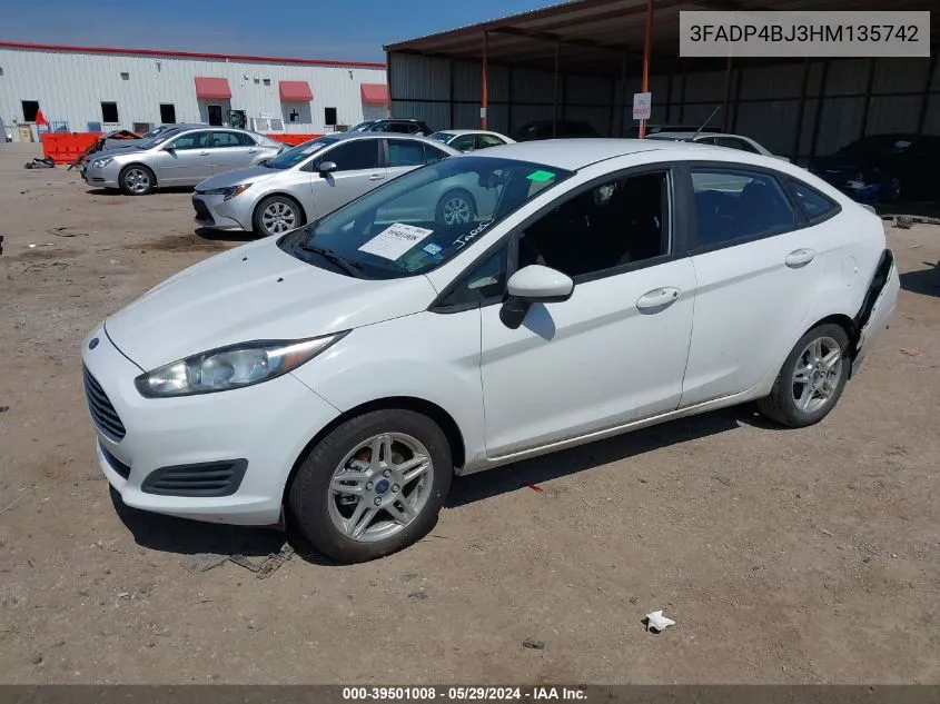 2017 Ford Fiesta Se VIN: 3FADP4BJ3HM135742 Lot: 39501008