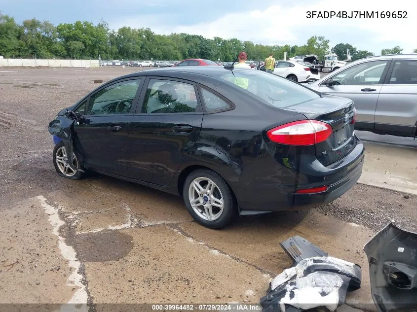 3FADP4BJ7HM169652 2017 Ford Fiesta Se