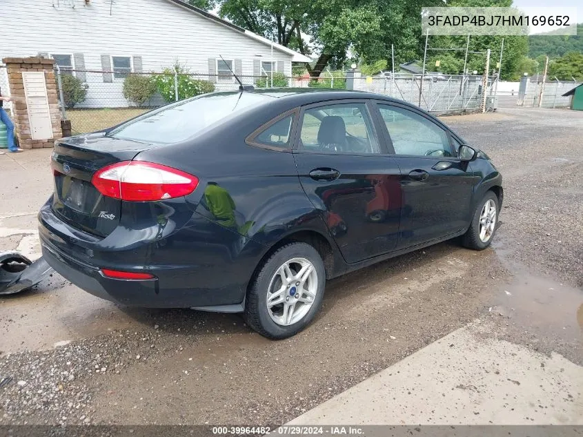 3FADP4BJ7HM169652 2017 Ford Fiesta Se