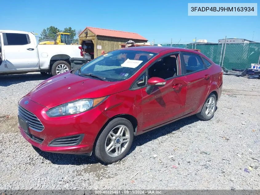 3FADP4BJ9HM163934 2017 Ford Fiesta Se