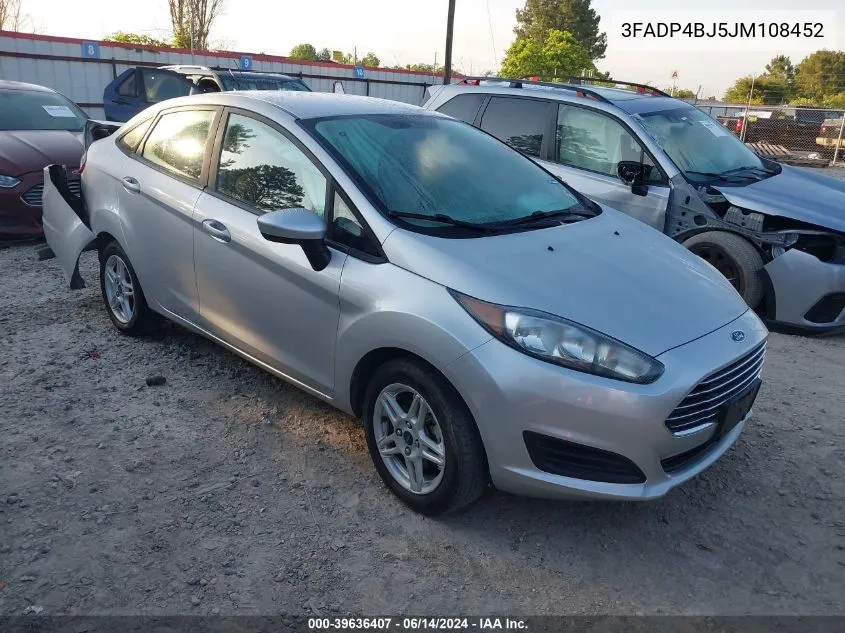 3FADP4BJ5JM108452 2018 Ford Fiesta Se