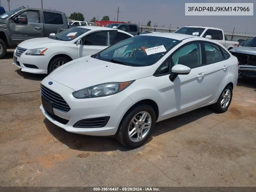 3FADP4BJ9KM147966 2019 Ford Fiesta Se