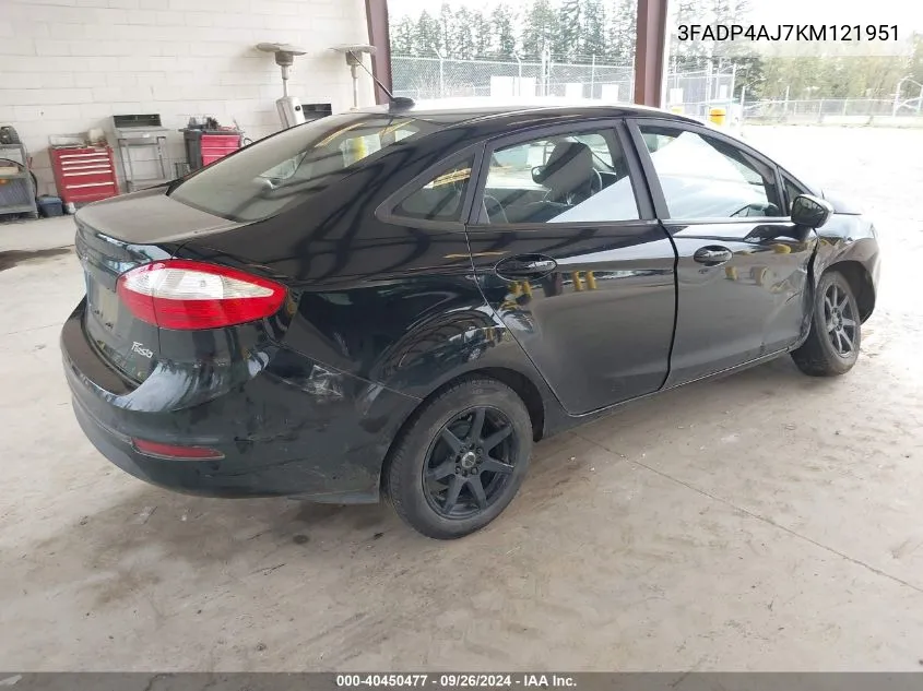 3FADP4AJ7KM121951 2019 Ford Fiesta S