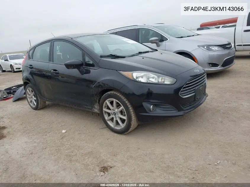 3FADP4EJ3KM143066 2019 Ford Fiesta Se