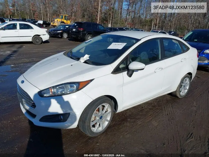 3FADP4BJXKM123580 2019 Ford Fiesta Se