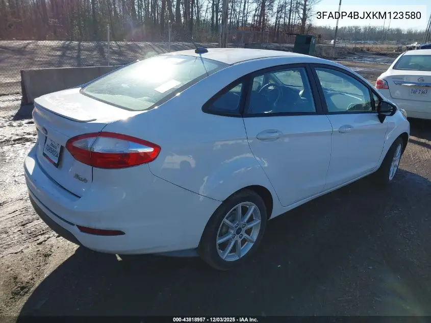 3FADP4BJXKM123580 2019 Ford Fiesta Se