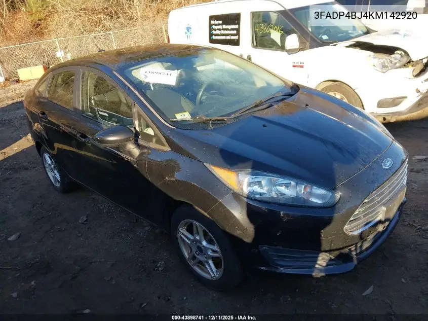 3FADP4BJ4KM142920 2019 Ford Fiesta Se