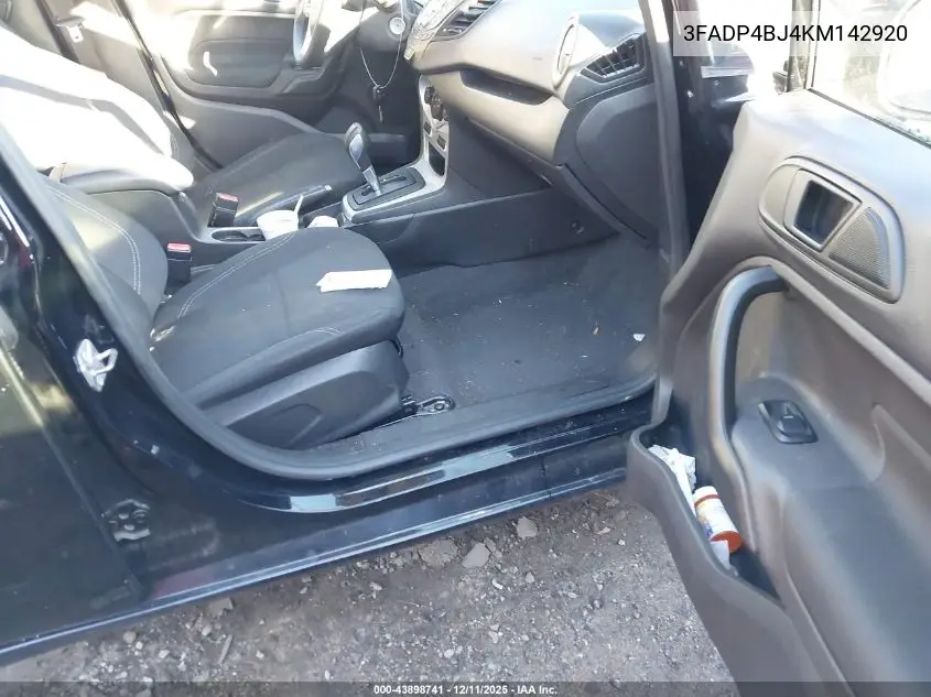3FADP4BJ4KM142920 2019 Ford Fiesta Se