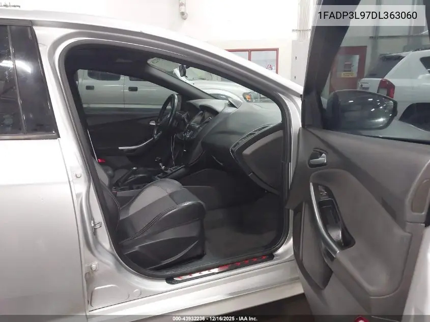 1FADP3L97DL363060 2013 Ford Focus St