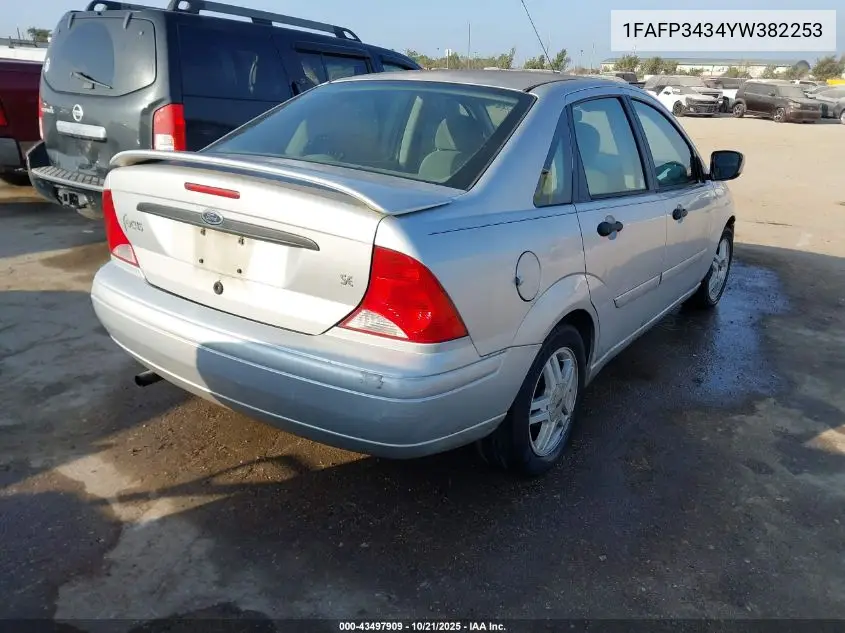 1FAFP3434YW382253 2000 Ford Focus Se