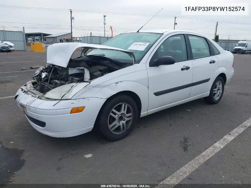 1FAFP33P8YW152574 2000 Ford Focus Lx