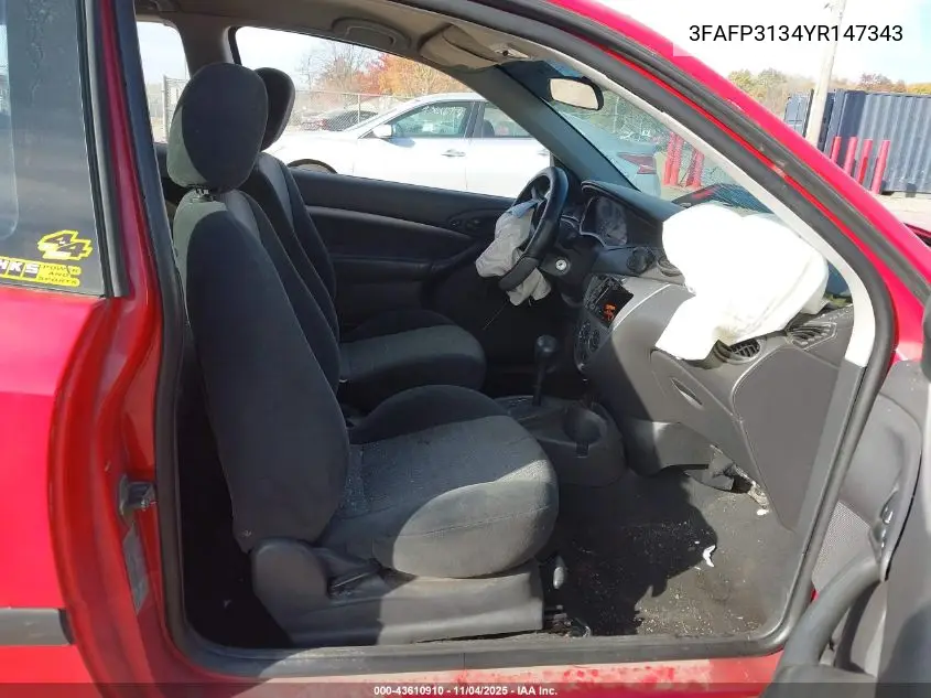 3FAFP3134YR147343 2000 Ford Focus Zx3