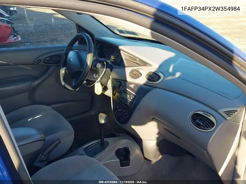 1FAFP34PX2W354984 2002 Ford Focus Se