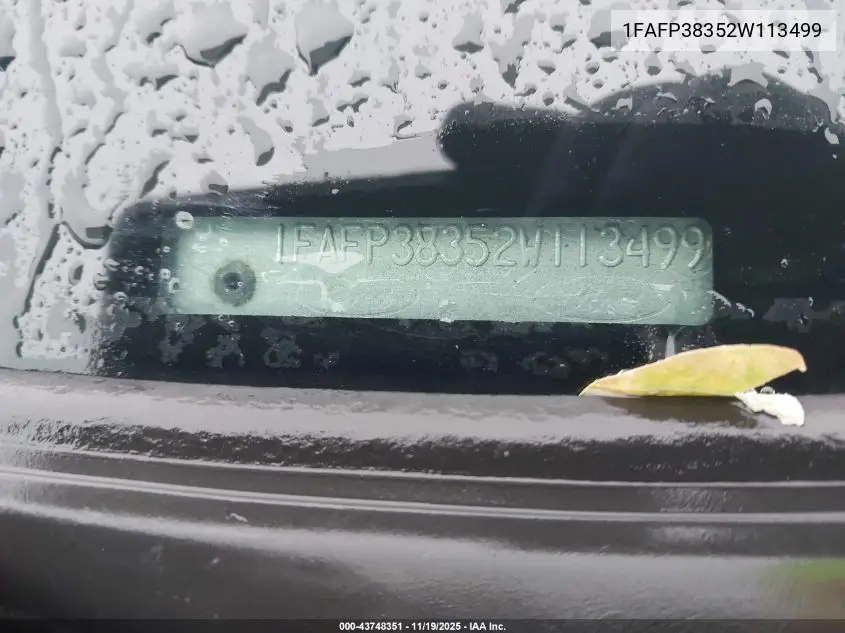 1FAFP38352W113499 2002 Ford Focus Zts