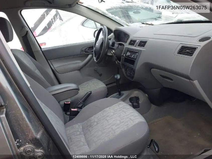 1FAFP36N05W263075 2005 Ford Focus Zxw