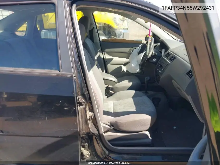 1FAFP34N55W292431 2005 Ford Focus Zx4