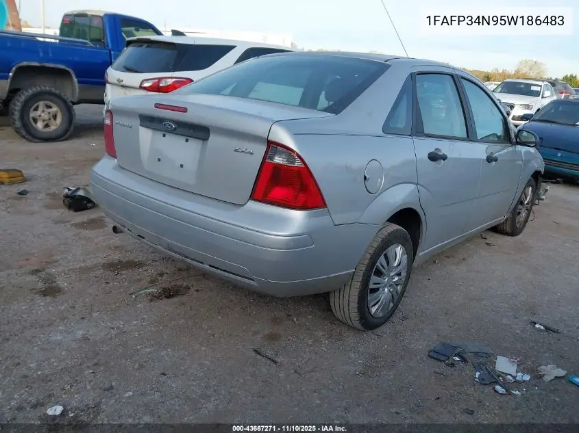 1FAFP34N95W186483 2005 Ford Focus Zx4