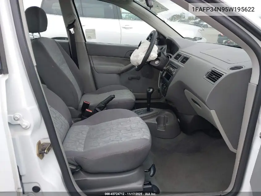1FAFP34N95W195622 2005 Ford Focus Zx4