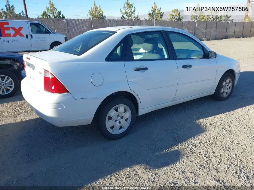 1FAHP34NX6W257586 2006 Ford Focus Zx4