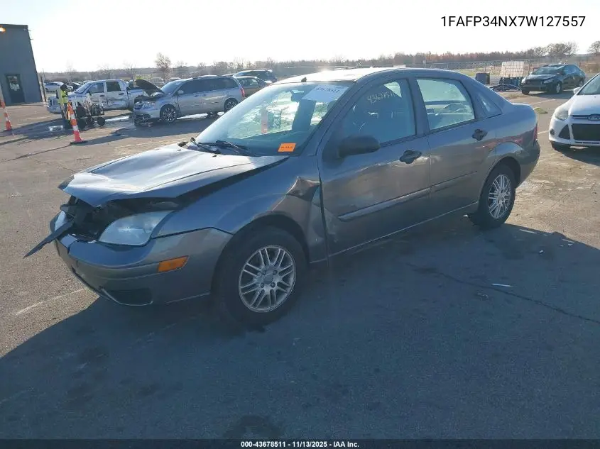 1FAFP34NX7W127557 2007 Ford Focus S/Se/Ses