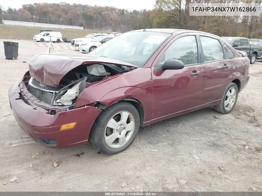 1FAHP34NX7W162866 2007 Ford Focus S/Se/Ses