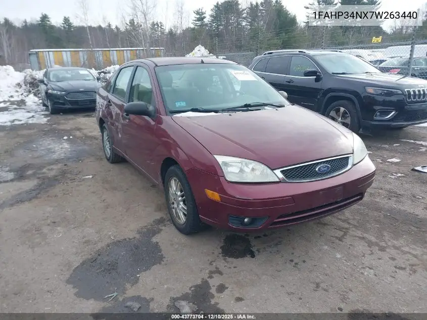 1FAHP34NX7W263440 2007 Ford Focus S/Se/Ses