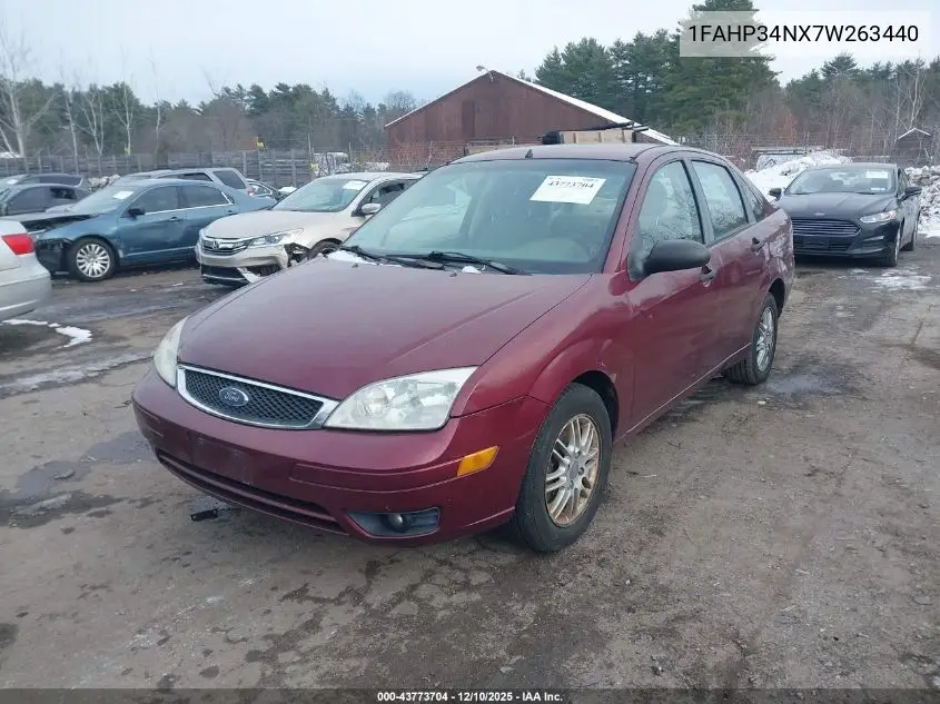 1FAHP34NX7W263440 2007 Ford Focus S/Se/Ses