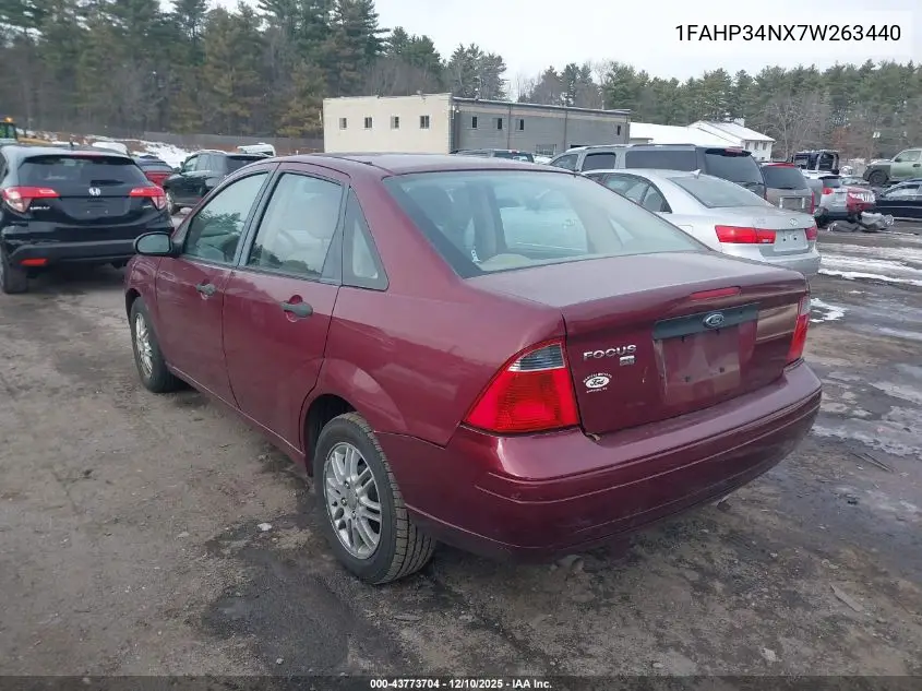 1FAHP34NX7W263440 2007 Ford Focus S/Se/Ses