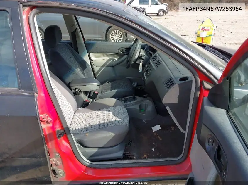 1FAFP34N67W253964 2007 Ford Focus S/Se/Ses