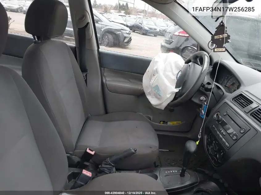 1FAFP34N17W256285 2007 Ford Focus S/Se/Ses