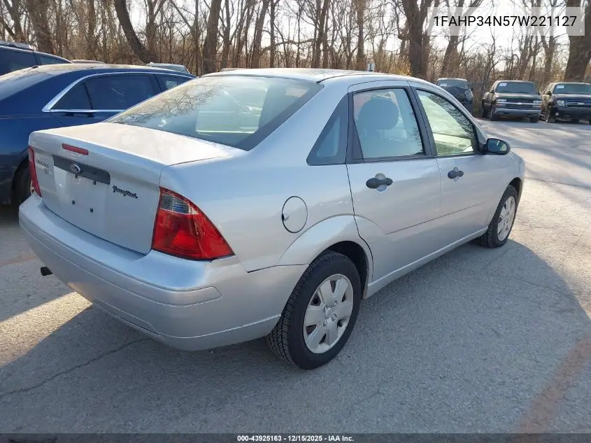 1FAHP34N57W221127 2007 Ford Focus S/Se/Ses