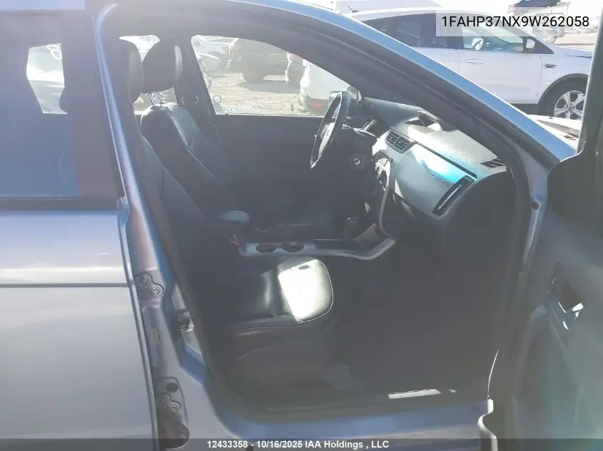1FAHP37NX9W262058 2009 Ford Focus Sel