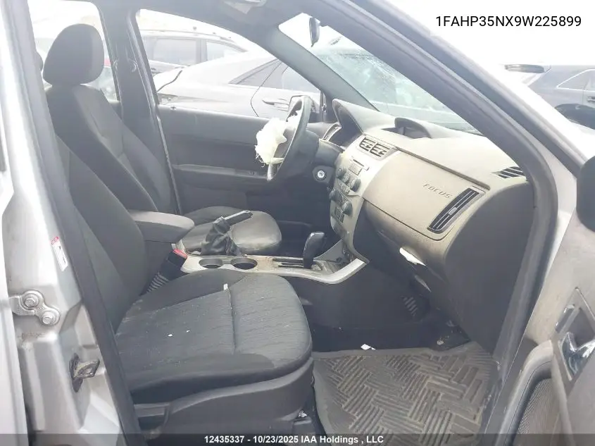 1FAHP35NX9W225899 2009 Ford Focus Se