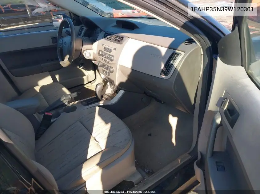 1FAHP35N39W120301 2009 Ford Focus Se