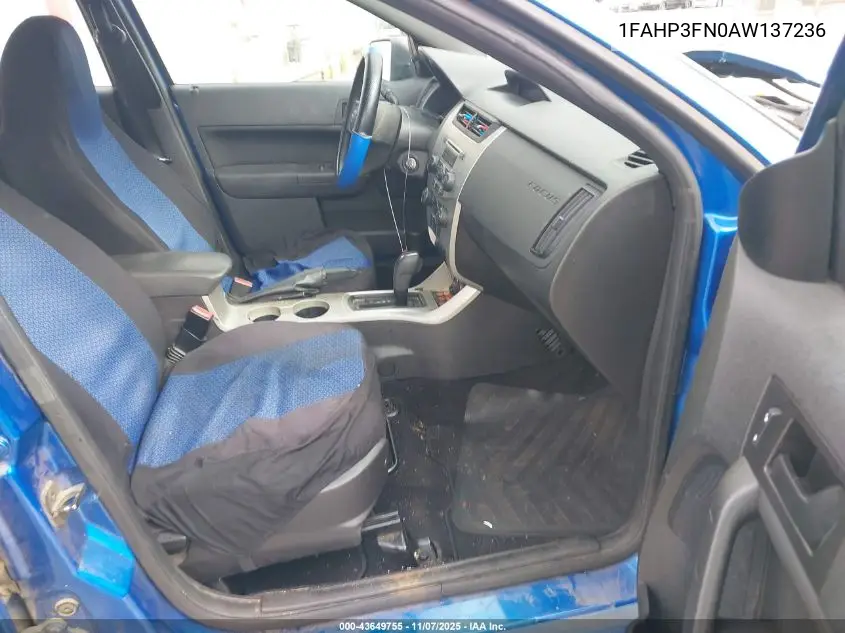 1FAHP3FN0AW137236 2010 Ford Focus Se