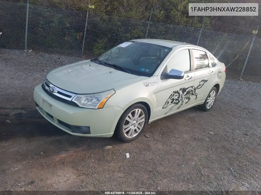 1FAHP3HNXAW228852 2010 Ford Focus Sel