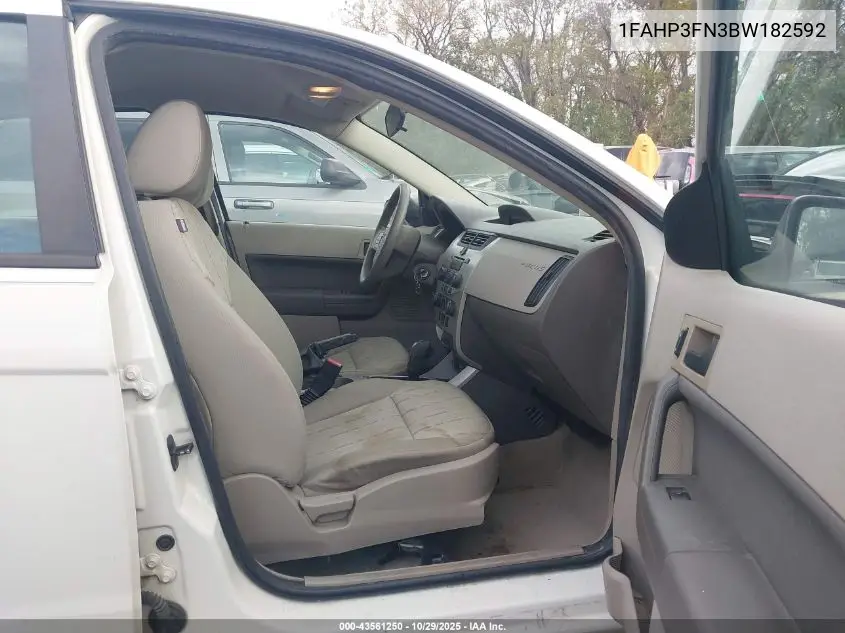 1FAHP3FN3BW182592 2011 Ford Focus Se