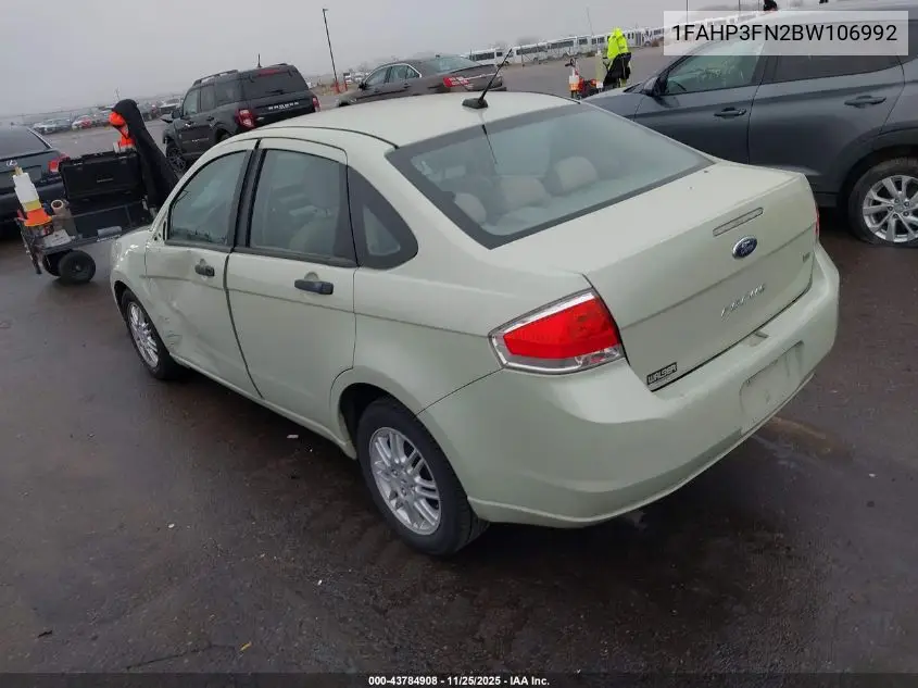 1FAHP3FN2BW106992 2011 Ford Focus Se