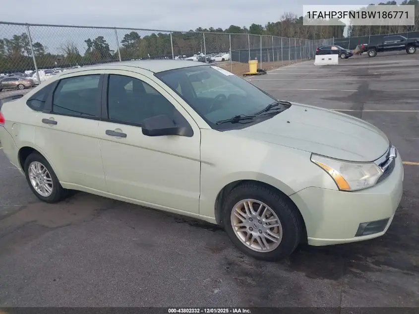 1FAHP3FN1BW186771 2011 Ford Focus Se