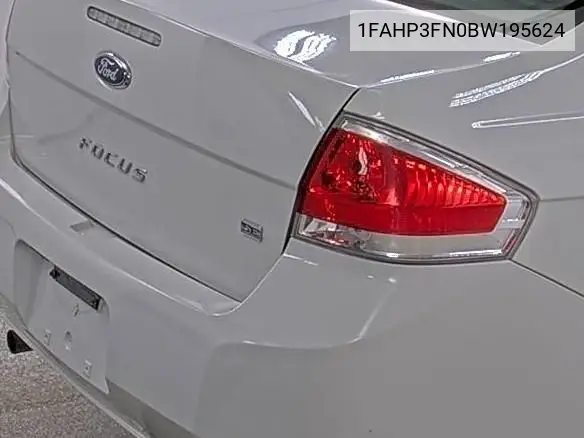 1FAHP3FN0BW195624 2011 Ford Focus Se