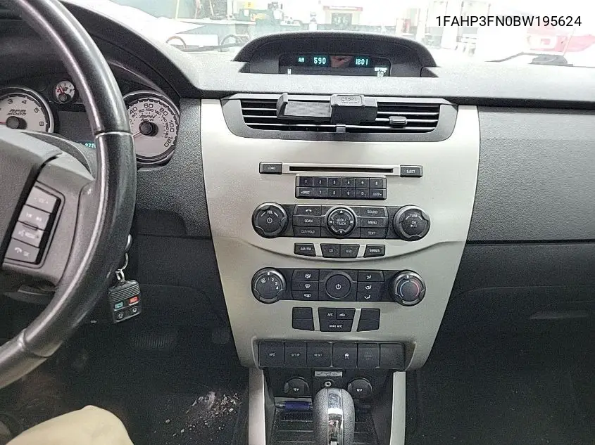 1FAHP3FN0BW195624 2011 Ford Focus Se