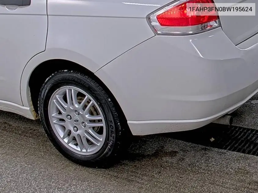 1FAHP3FN0BW195624 2011 Ford Focus Se